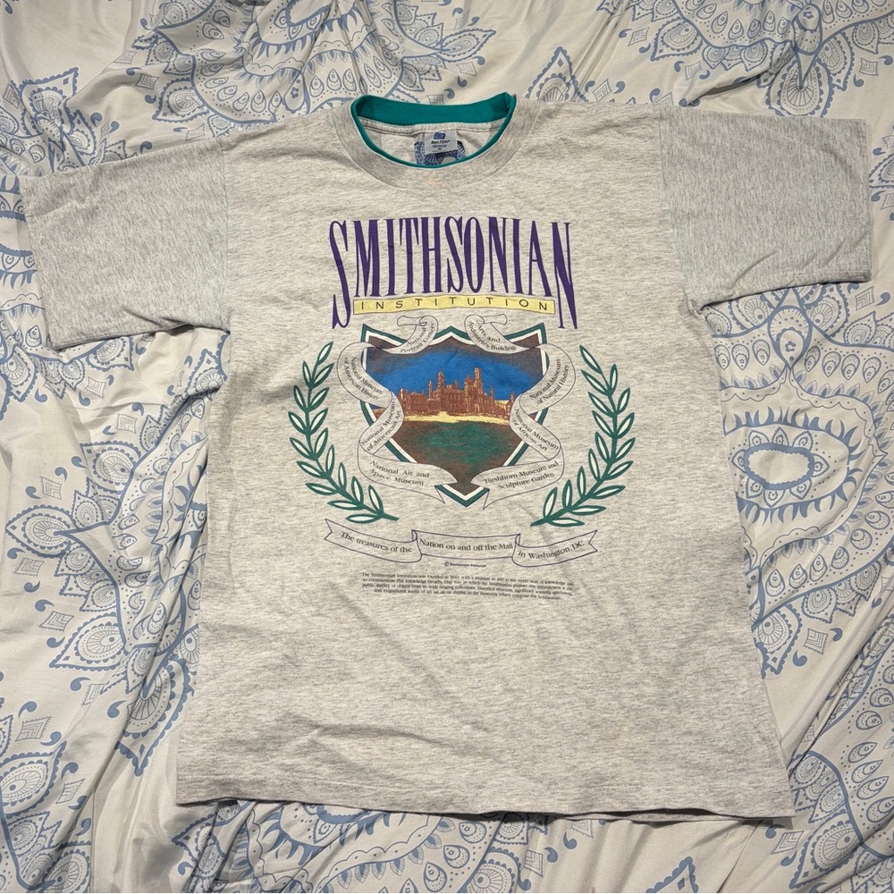 Vintage Smithsonian Shirt Medium